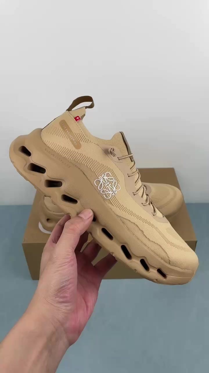 LOEWE X On Cloudtilt Non Slip Low Top Running Shoes Reps